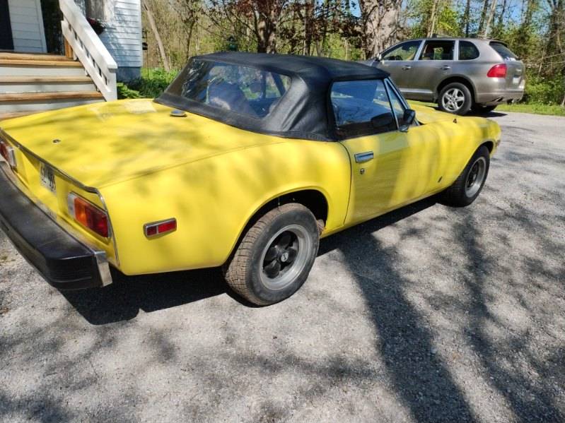 Jensen-healey-1974-7