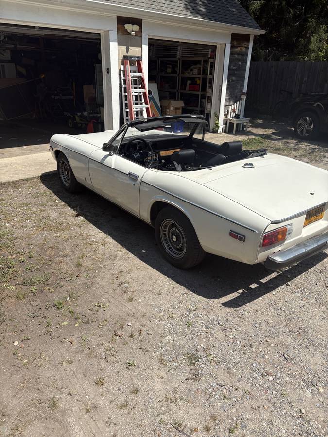 Jensen-healey-1974-white-2