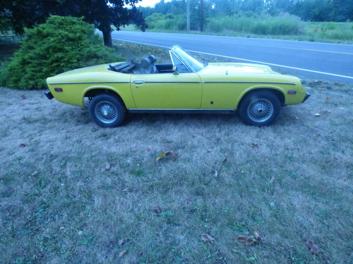Jensen-healey-1974-yellow