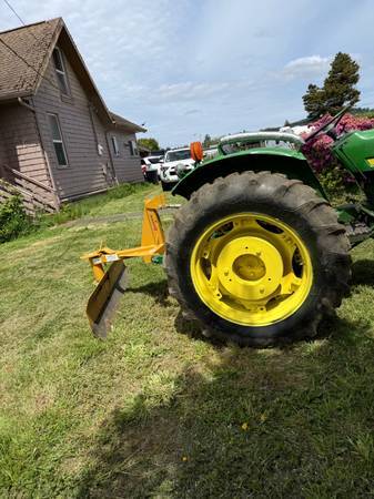 John-deere-diesel-1986-green-2