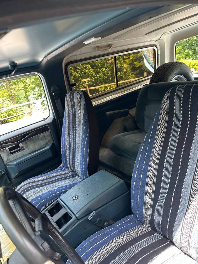 K-5-blazer-4x4-1989-blue-4