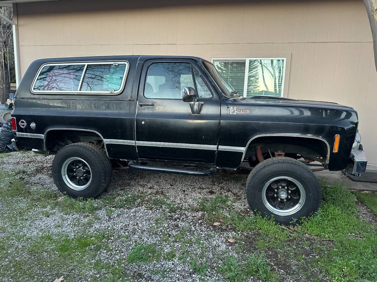 K5-blazer-1977-black-2