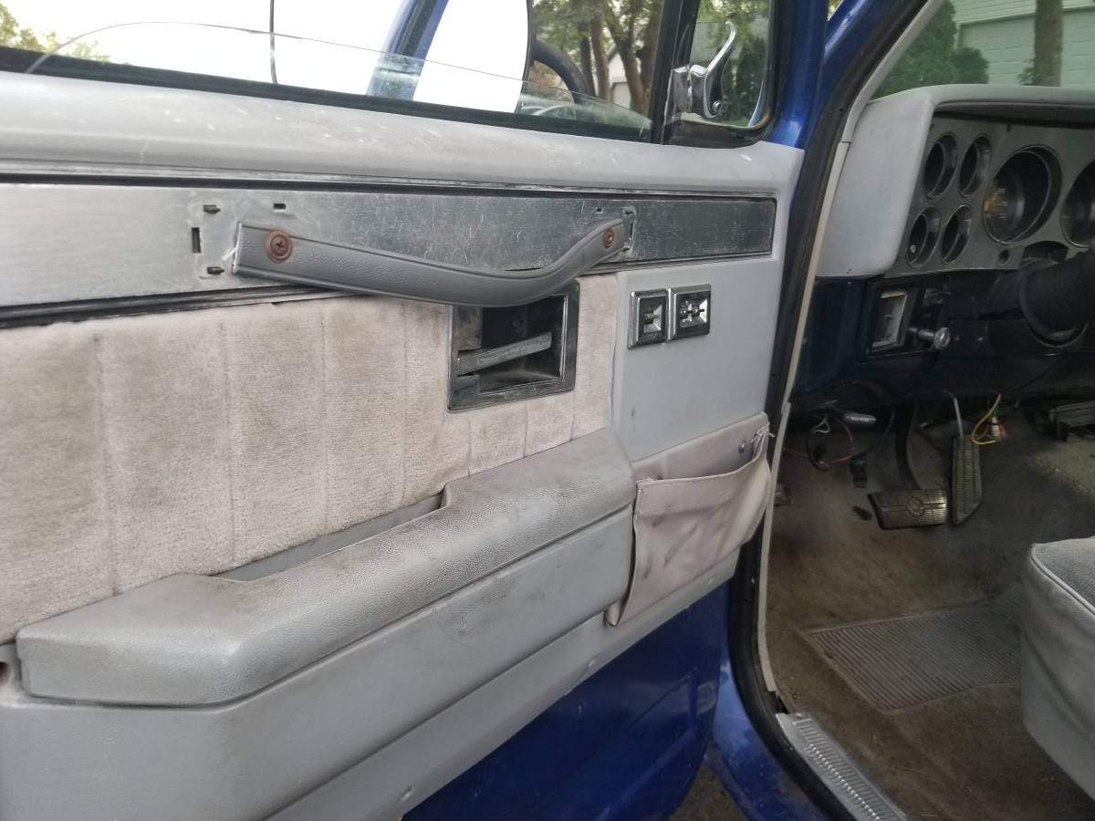 K5-blazer-scottsdale-1982-blue-1