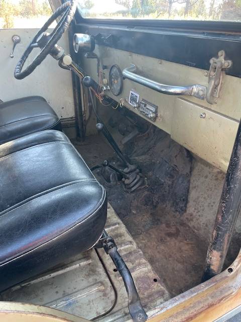 Kaiser-jeep-cj5-1966-4
