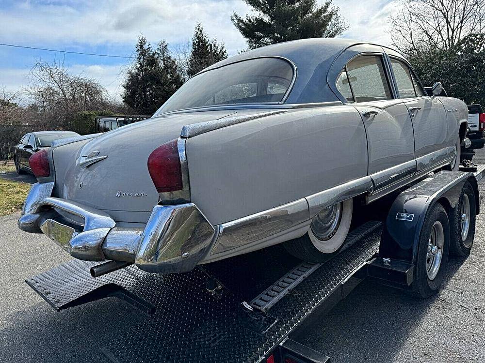 Kaiser-manhattan-1953-custom-19