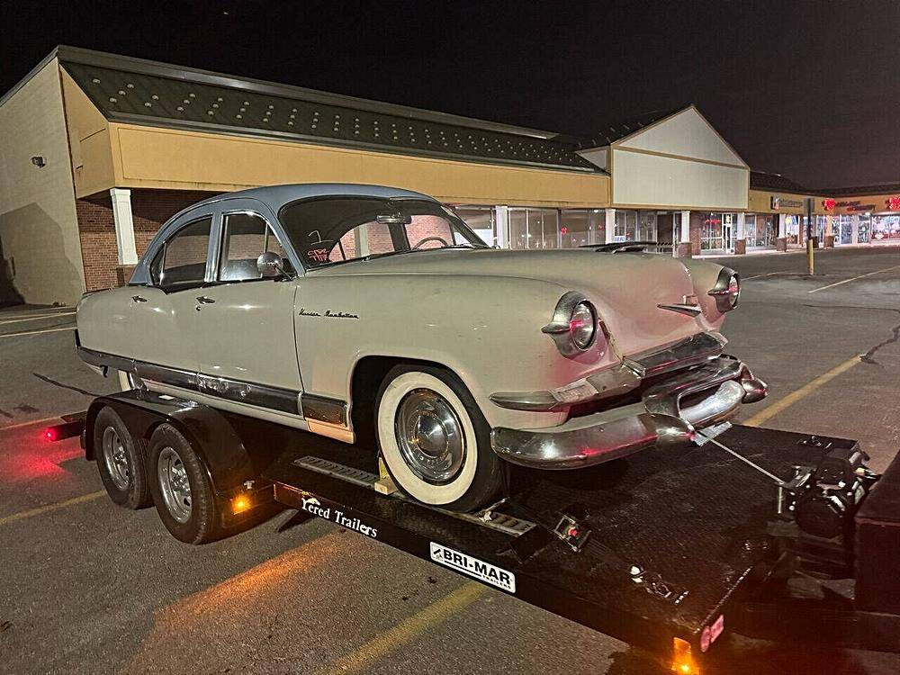Kaiser-manhattan-1953-custom-4