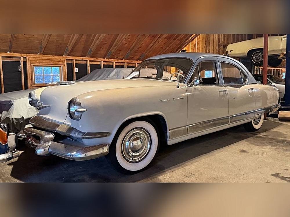 Kaiser-manhattan-1953-custom