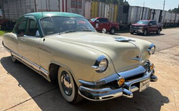 Kaiser-manhattan-1953-white-2
