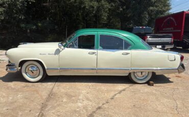Kaiser-manhattan-1953-white-3