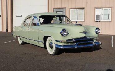 Kaiser-traveler-1953-green-6
