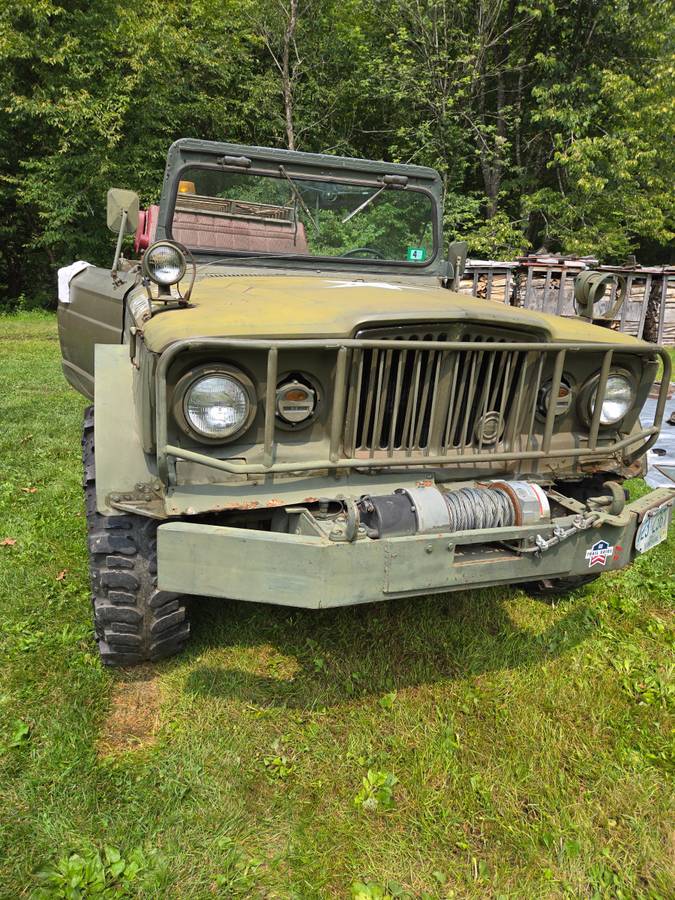 Kaiserjeep-1967-4