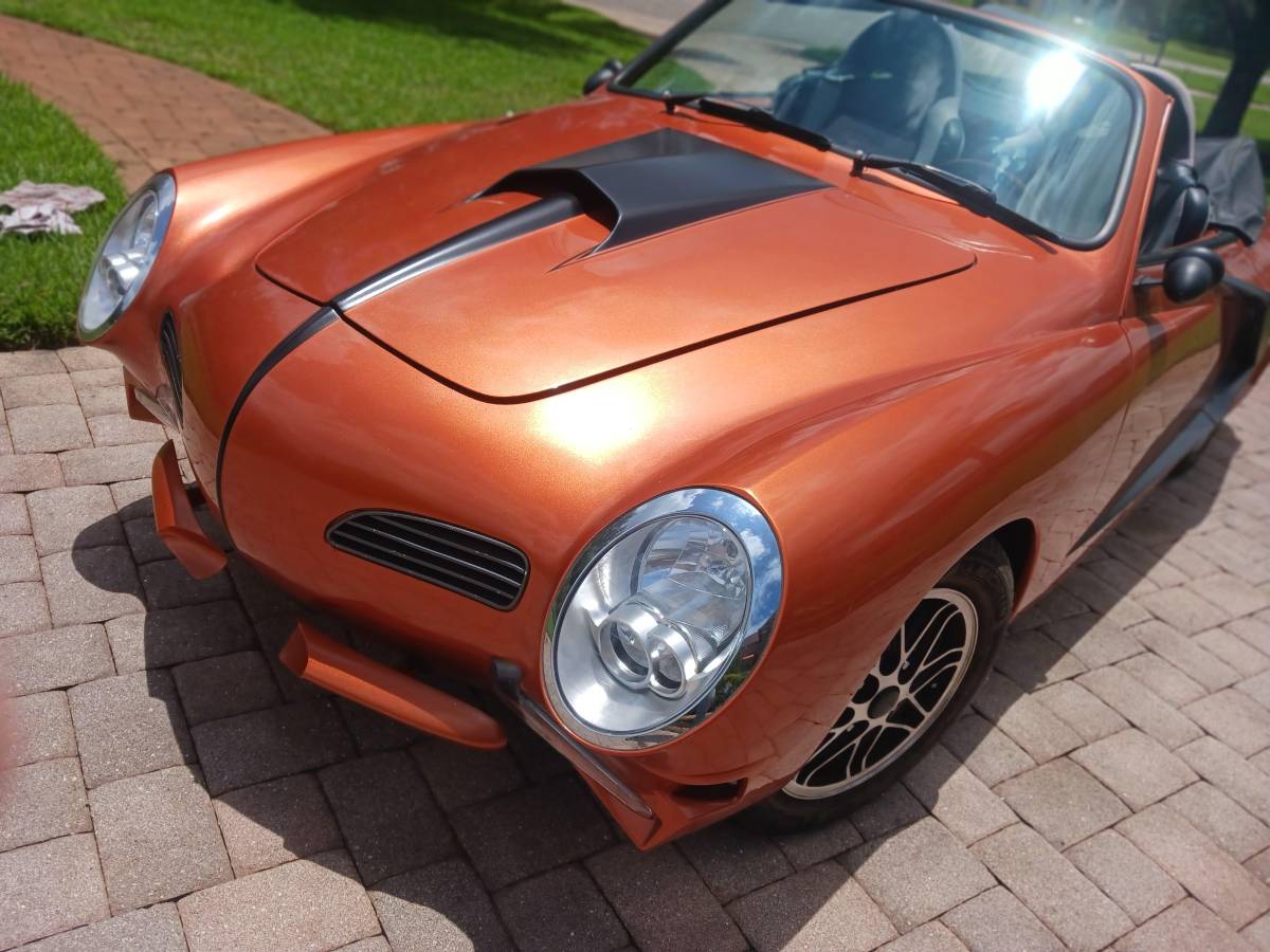 Karmann-ghia-1970-custom-4
