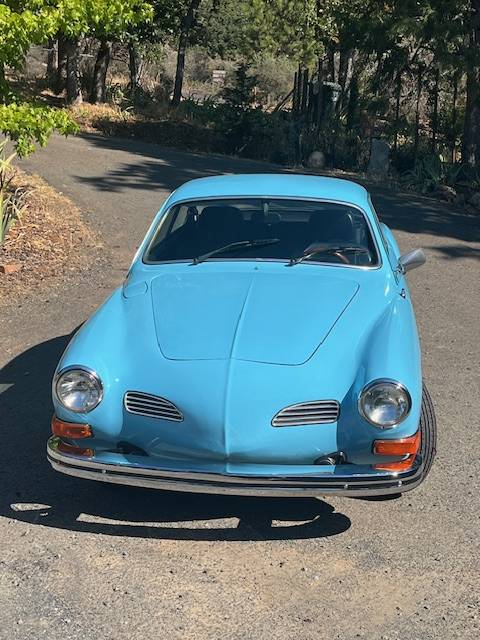 Karmann-ghia-1974-blue-3