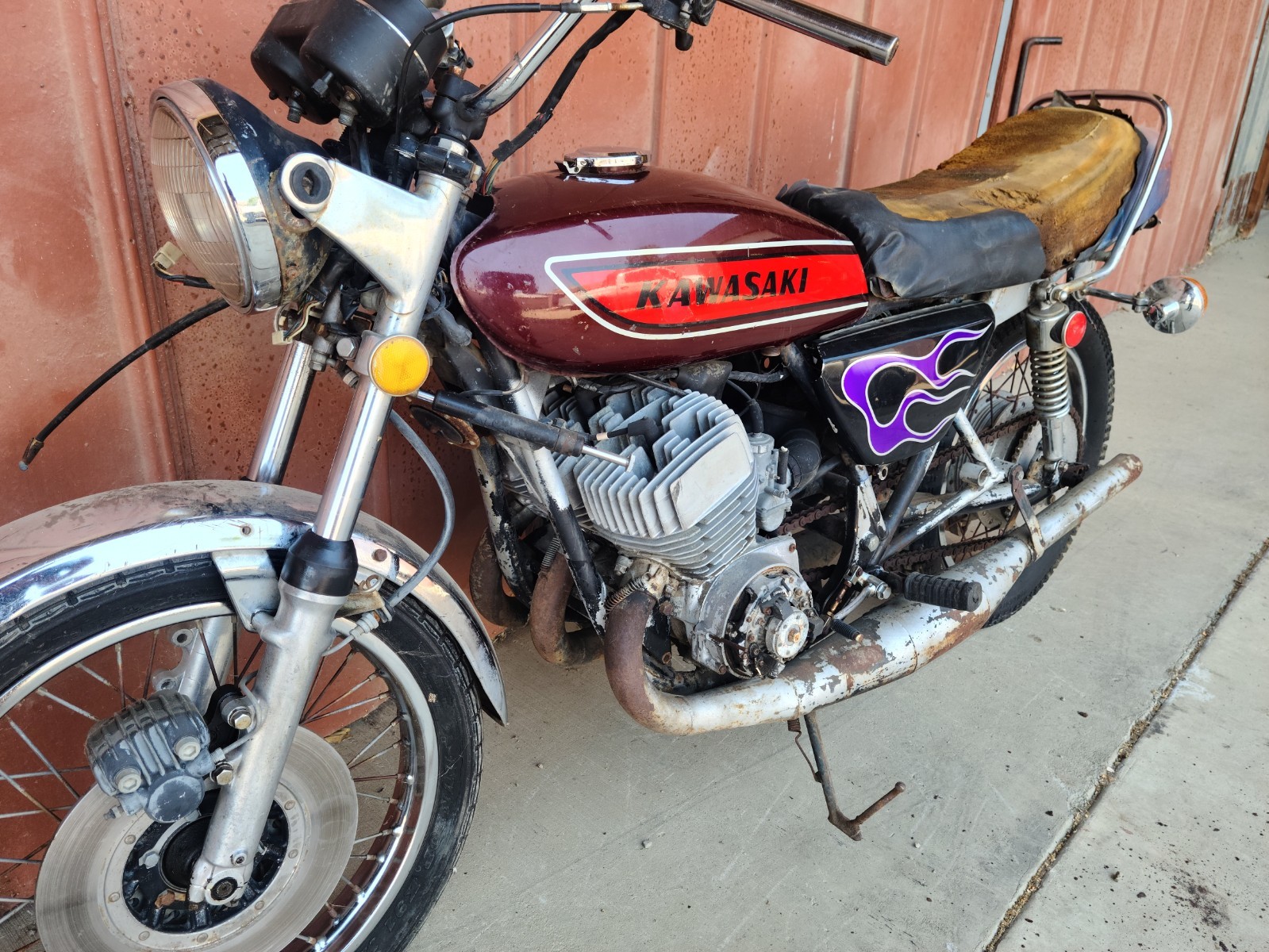 Kawasaki-H2-750-Mach-IV-Triple-1975-14