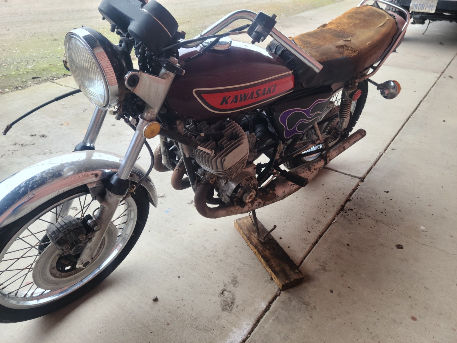 Kawasaki-H2-750-Mach-IV-Triple-1975-5