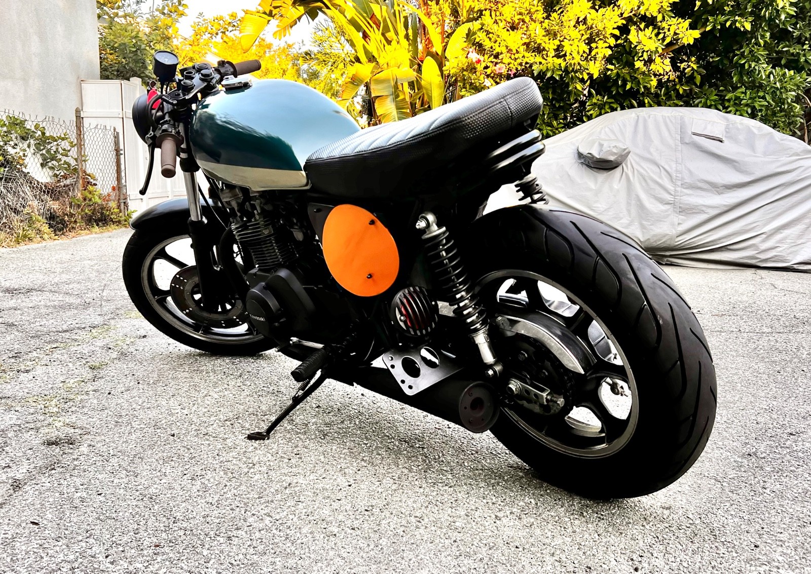 Kawasaki-KZ-750-1980-8