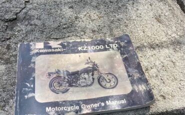 Kawasaki-KZ1000-LTD-1980-9