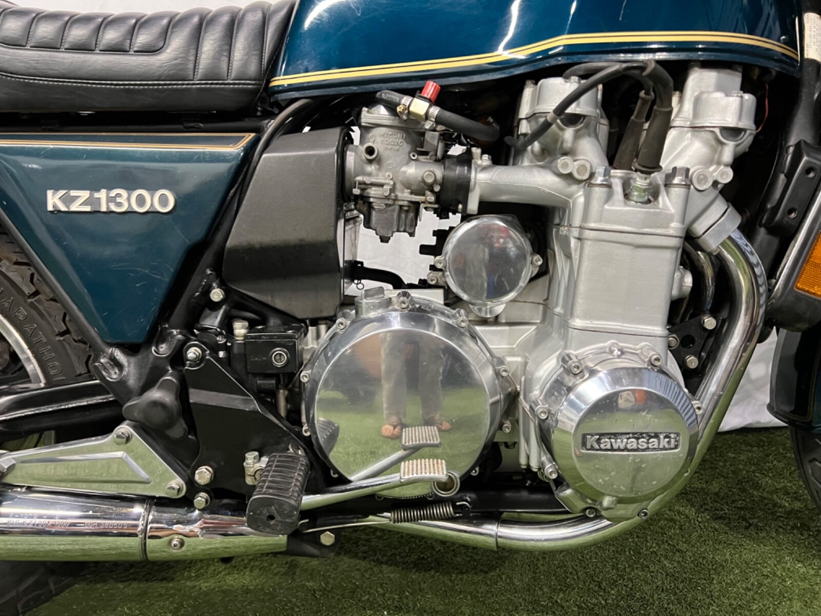 Kawasaki-KZ1300-1979-10