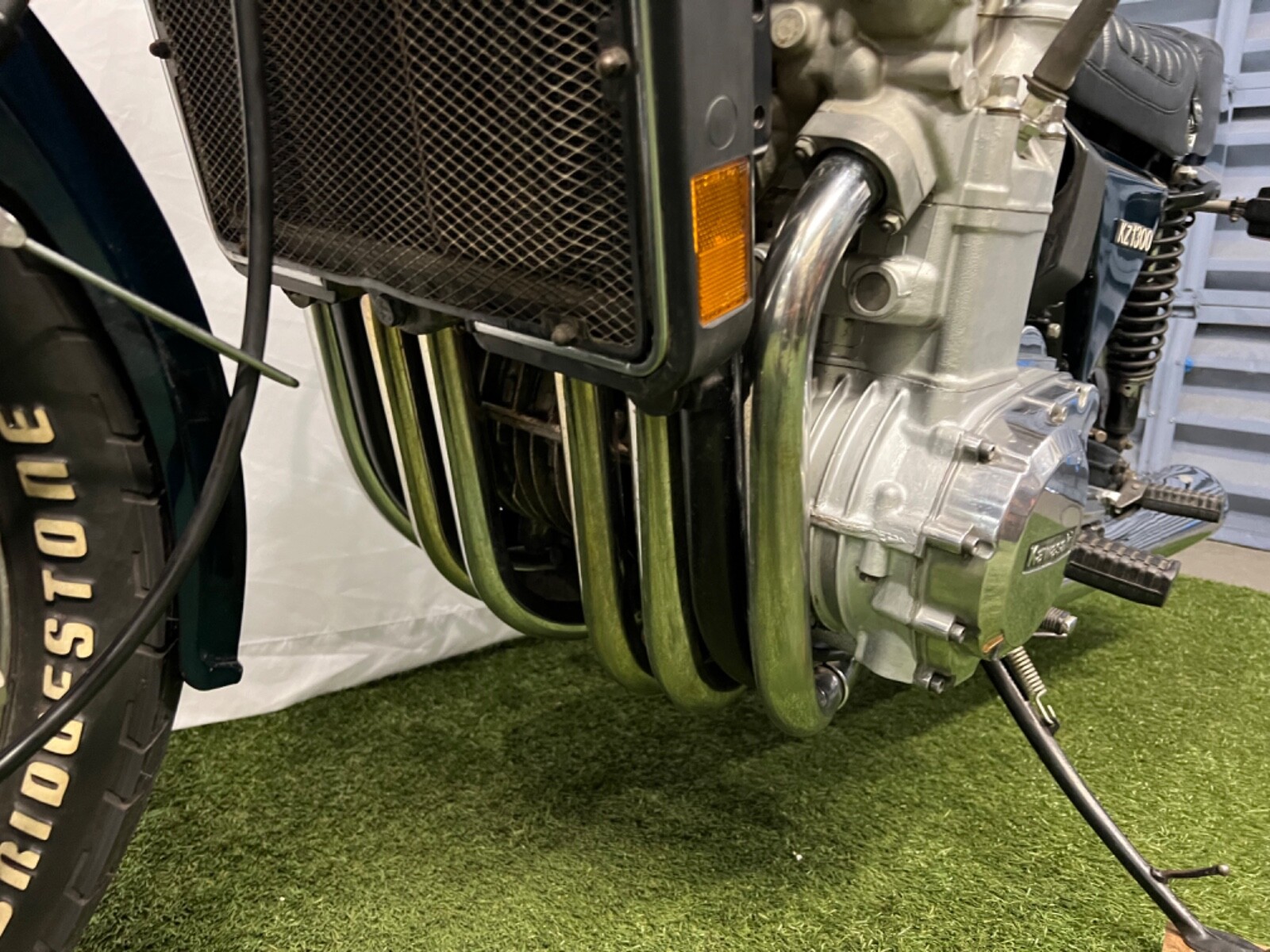 Kawasaki-KZ1300-1979-25