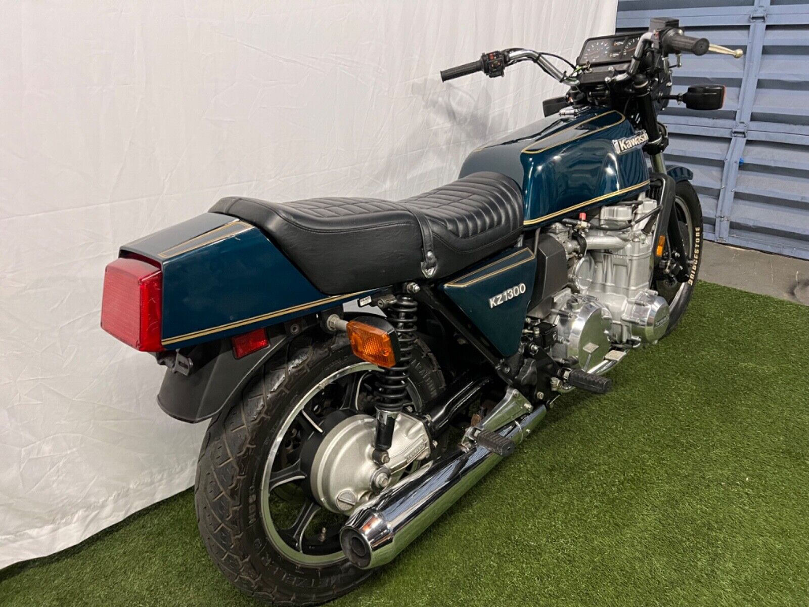 Kawasaki-KZ1300-1979-4