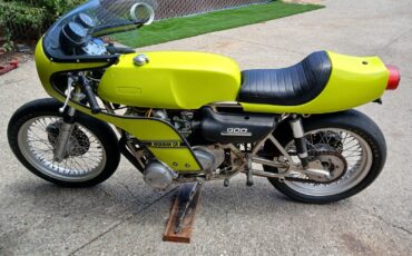 Kawasaki-Z1-900-Rickman-CR-1975-2