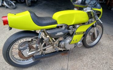 Kawasaki-Z1-900-Rickman-CR-1975-4