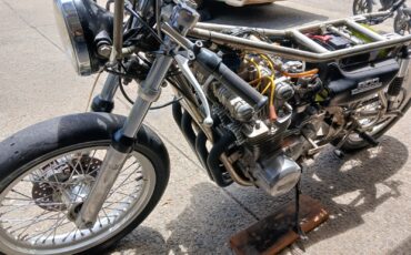 Kawasaki-Z1-900-Rickman-CR-1975-8