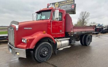 Kenworth-t8-series-diesel-1990-red-1