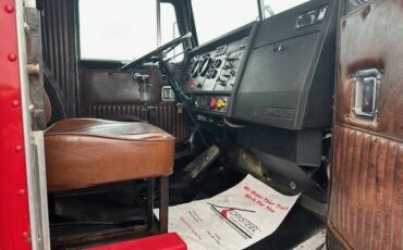 Kenworth-t8-series-diesel-1990-red-12