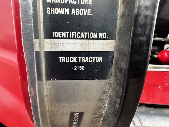 Kenworth-t8-series-diesel-1990-red-23