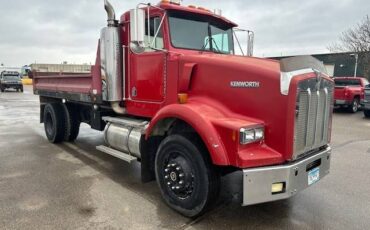 Kenworth-t8-series-diesel-1990-red-3