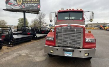 Kenworth-t8-series-diesel-1990-red-9
