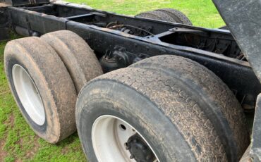 Kenworth-w900b-diesel-1988-14