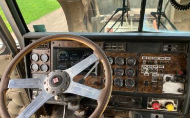 Kenworth-w900b-diesel-1988-15