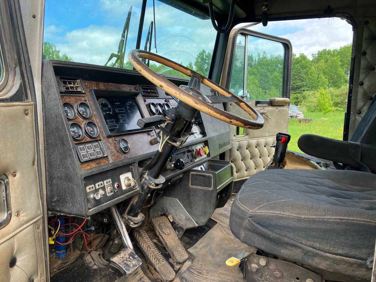 Kenworth-w900b-diesel-1988-16