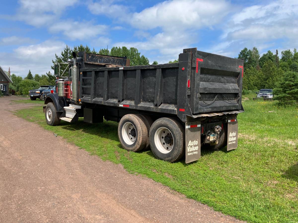 Kenworth-w900b-diesel-1988-2