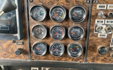 Kenworth-w900b-diesel-1988-21