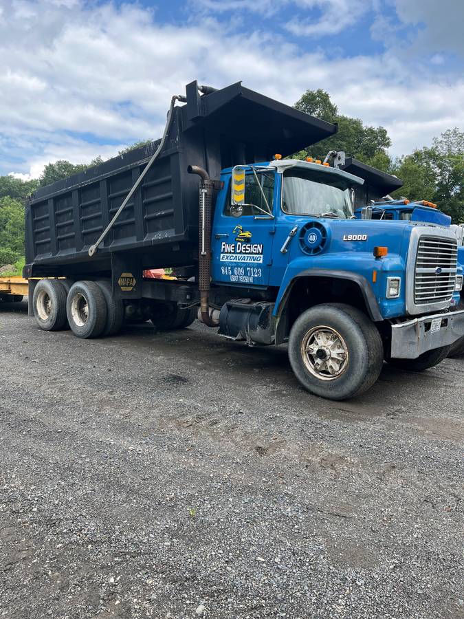 L9000-ford-diesel-1989-blue-2