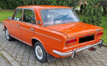 Lada-2103-1977-orange-1