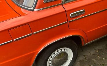 Lada-2103-1977-orange-8