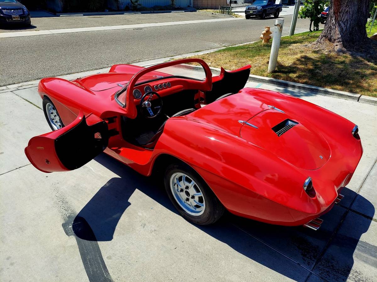 Ladawri-1958-red-6