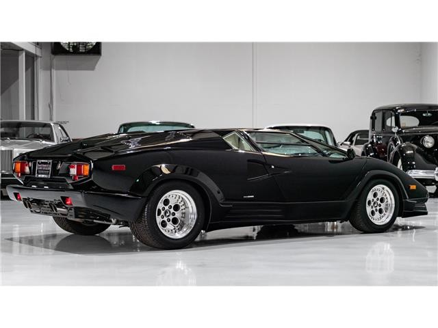 Lamborghini-Countach-1989-Coupe-5