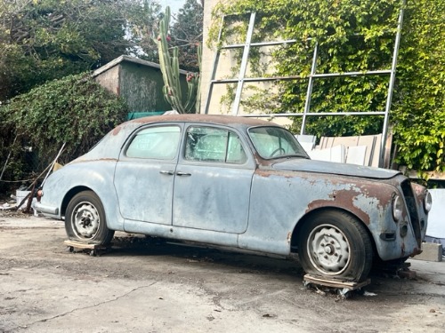 Lancia-Aurelia-1955-Blue-Tan