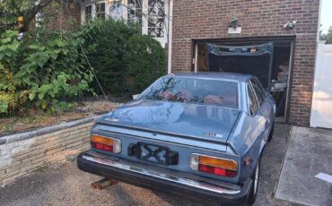 Lancia-beta-1988-silver-2