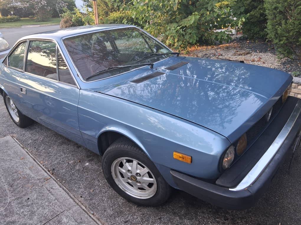 Lancia-beta-1988-silver