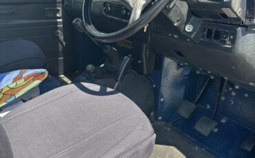 Land-Rover-Defender-1900-Standard-Cab-Pickup-16