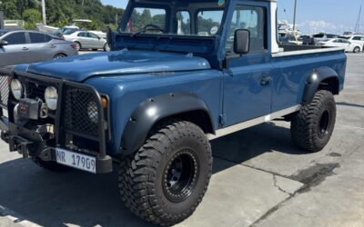 Land Rover Defender 1900 Standard Cab Pickup