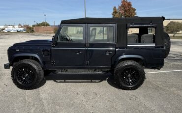 Land-Rover-Defender-1987-SUV-1