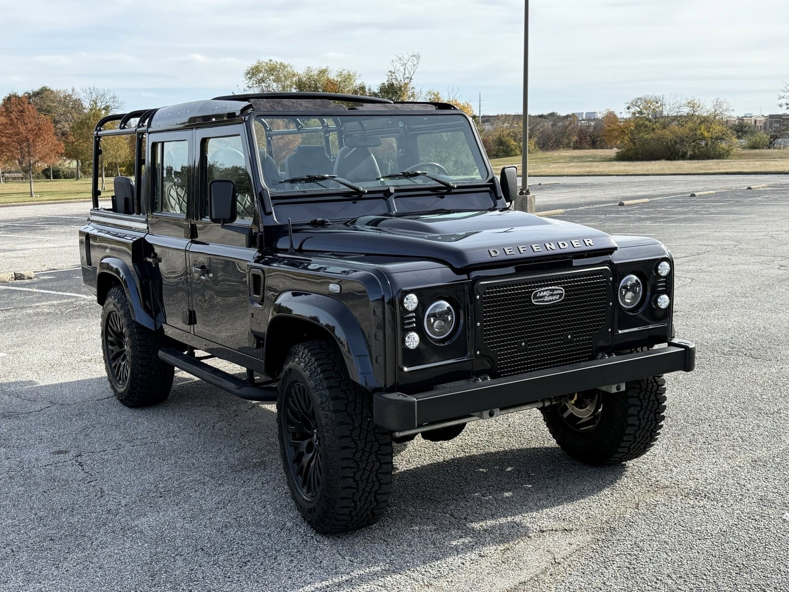 Land-Rover-Defender-1987-SUV-22