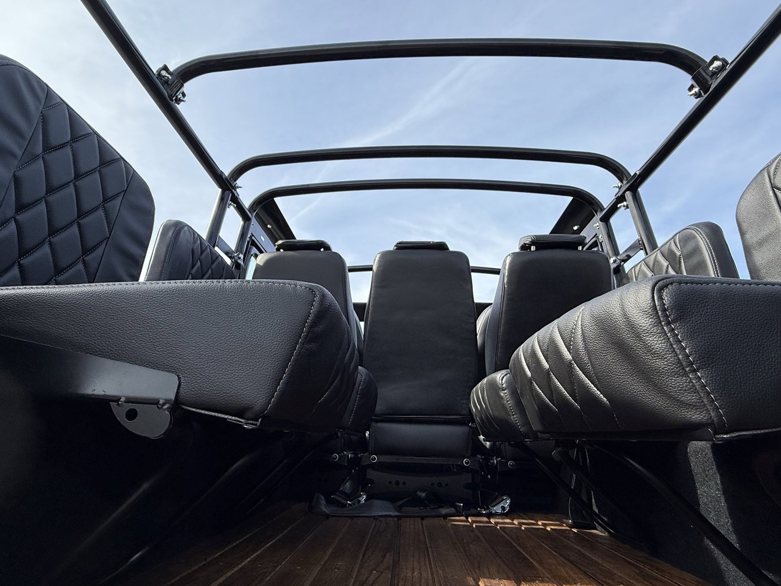 Land-Rover-Defender-1987-SUV-27